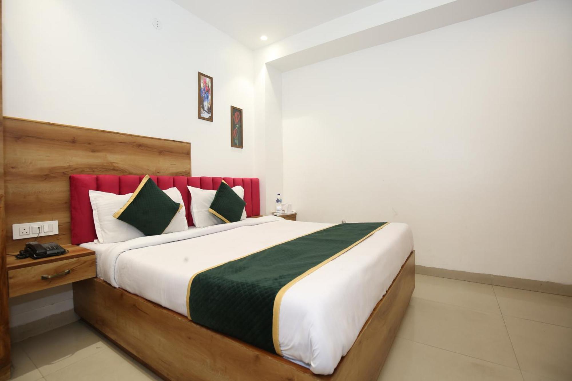 Hotel Rv Regency Amritsar Zewnętrze zdjęcie