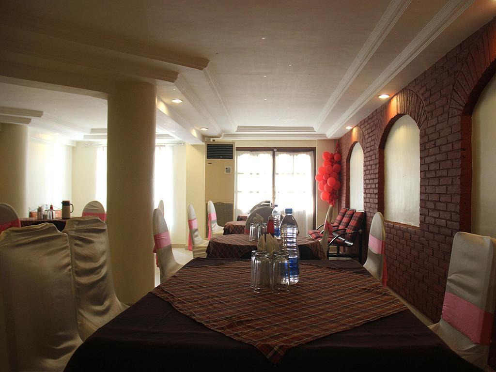 Hotel Rv Regency Amritsar Zewnętrze zdjęcie